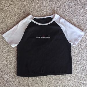 Brandy Melville Cropped Black and White New York City Tee